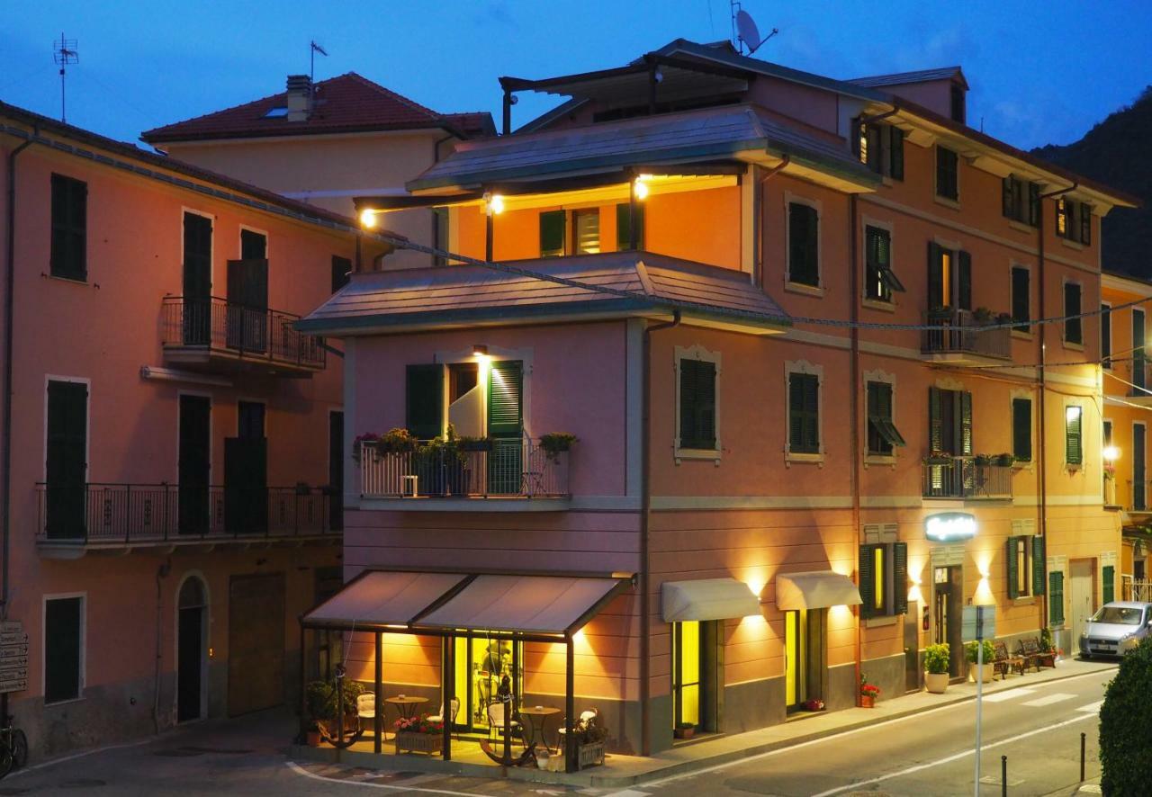 Albergo La Marina B&B Deiva Marina Exterior foto